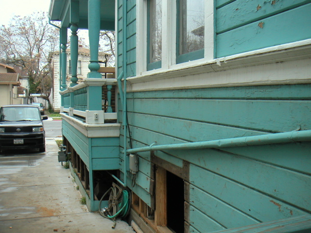 driveway side of house